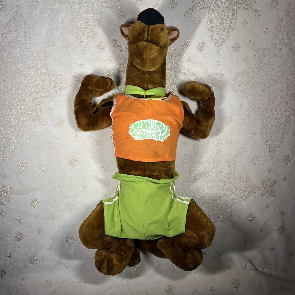 Vintage 1998 Cartoon Network Scooby Doo Sports Plush Stuffed Animal